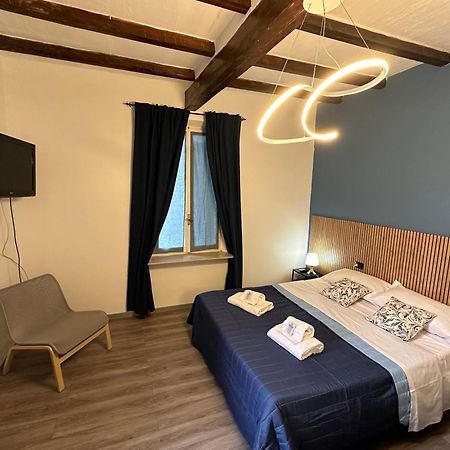 Aosta 3 Apartment Parma Bagian luar foto